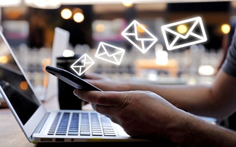 Tạo form thiết kế và nội dung email phù hợp là những bước quan trọng khi triển khai Email marketing