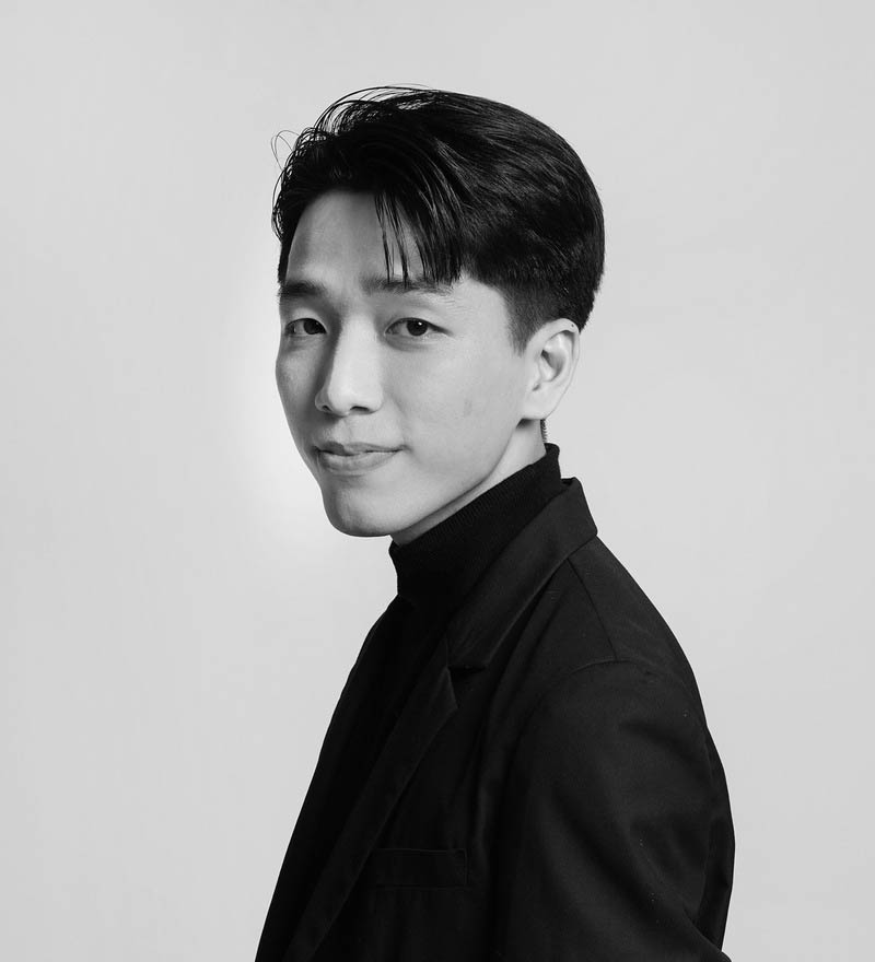 trainer thai tan